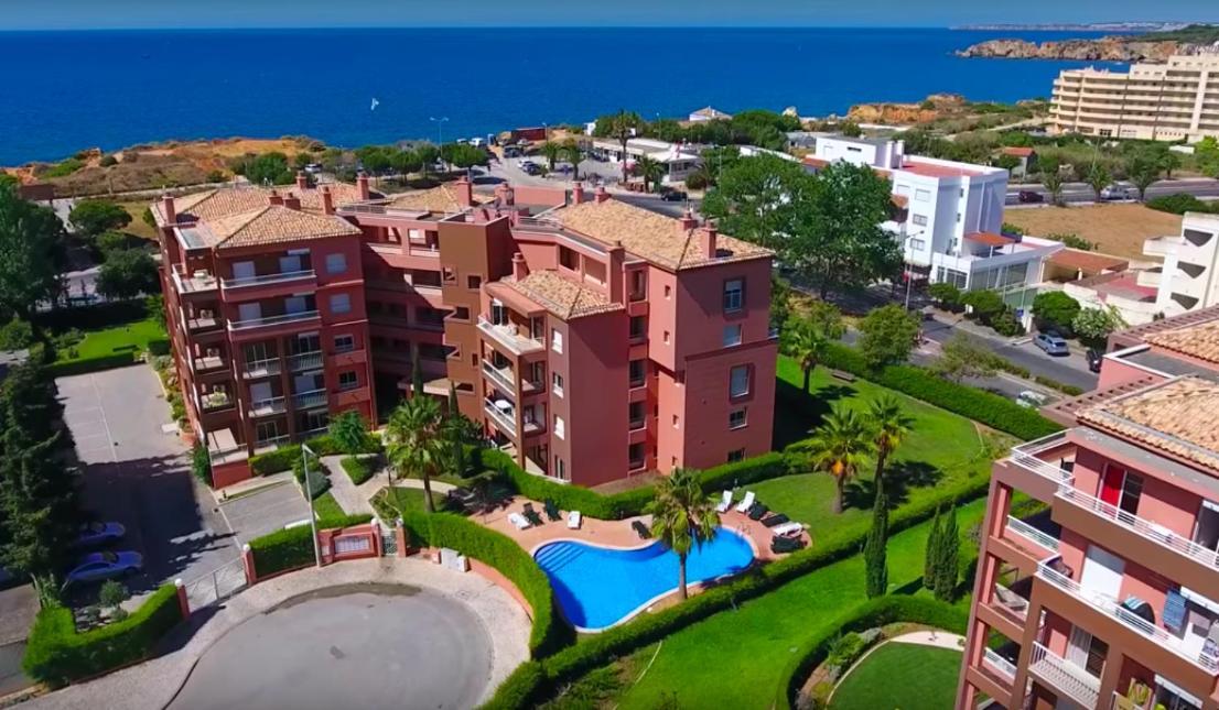 Litoral Mar Dream 17, Beach Front, Free Wi-Fi, Private Parking, Pool Portimao Bagian luar foto