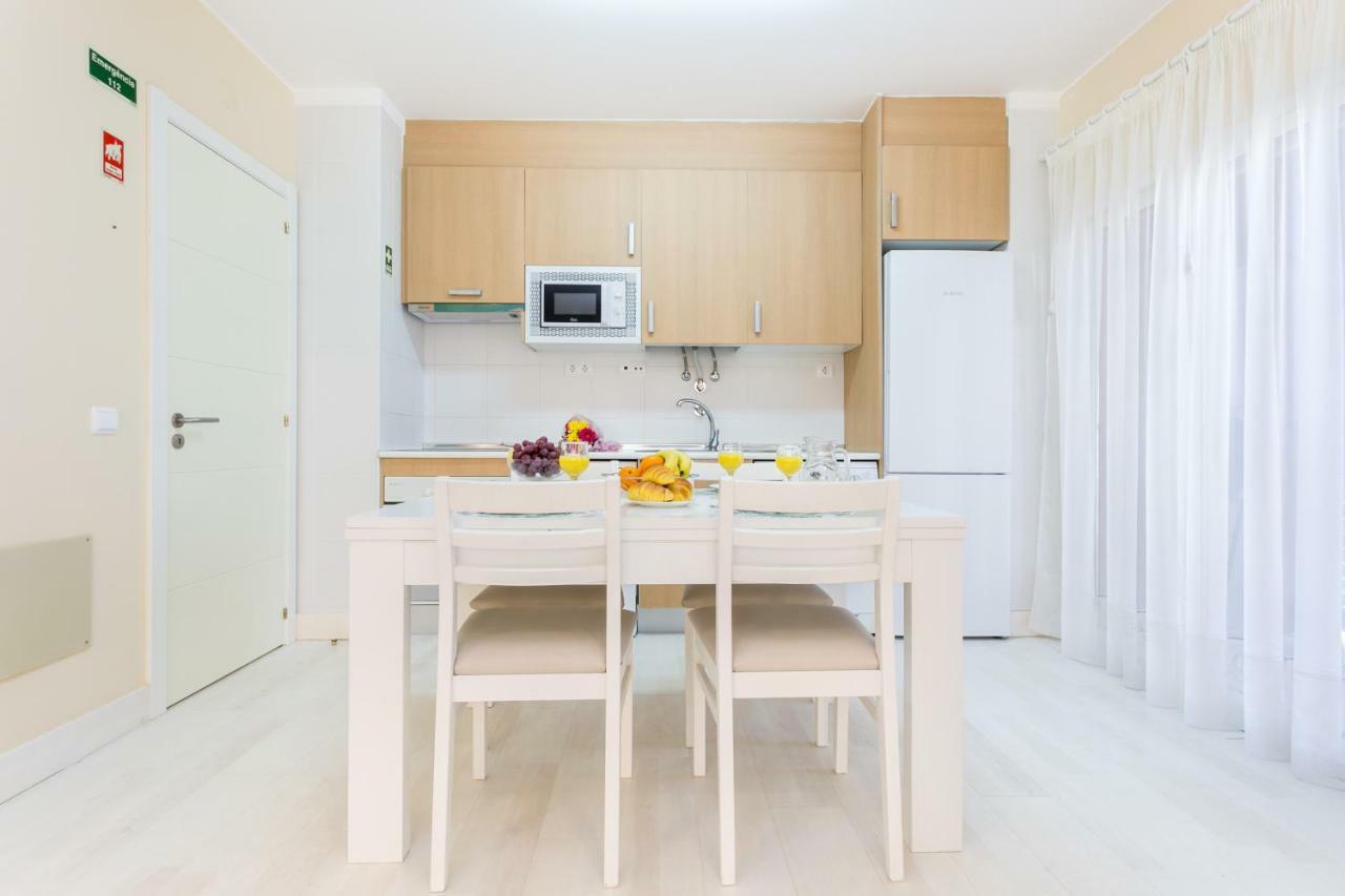 Litoral Mar Dream 17, Beach Front, Free Wi-Fi, Private Parking, Pool Portimao Bagian luar foto